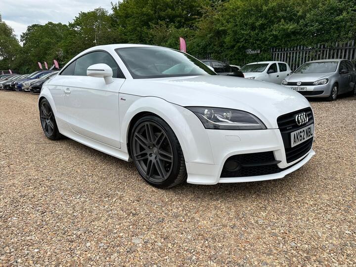 Audi TT 2.0 TDI Black Edition S Tronic Quattro Euro 5 3dr