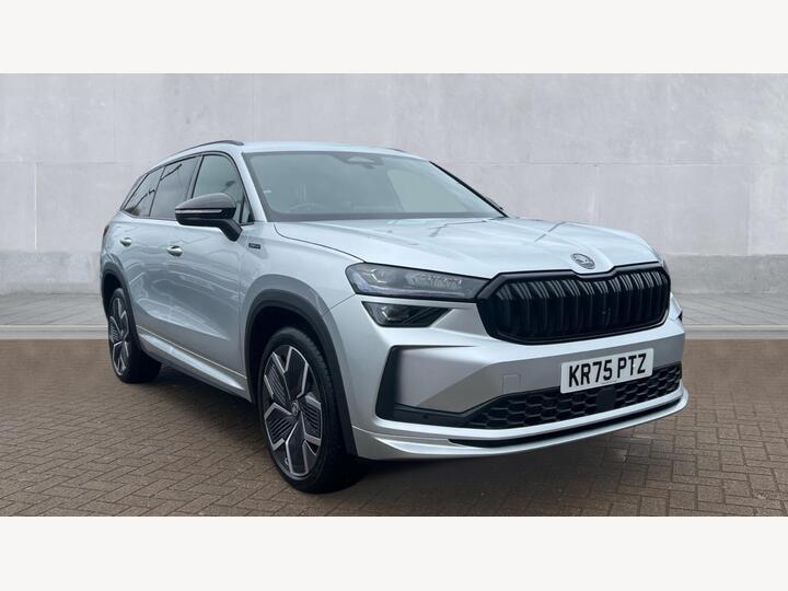 Skoda Kodiaq 1.5 TSI IV 25.7kWh SportLine DSG Euro 6 (s/s) 5dr (5 Seat) Skoda Kodiaq 1.5 TSI IV 25.7kWh SportLine DSG Euro 6 (s/s) 5dr (5 Seat)