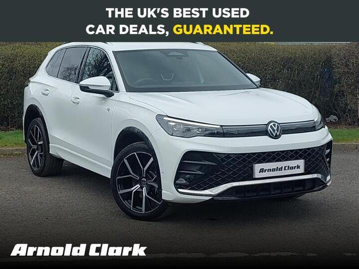 Volkswagen Tiguan 1.5 TSI EHybrid 19.7kWh R-Line DSG Euro 6 (s/s) 5dr Volkswagen Tiguan 1.5 TSI EHybrid 19.7kWh R-Line DSG Euro 6 (s/s) 5dr