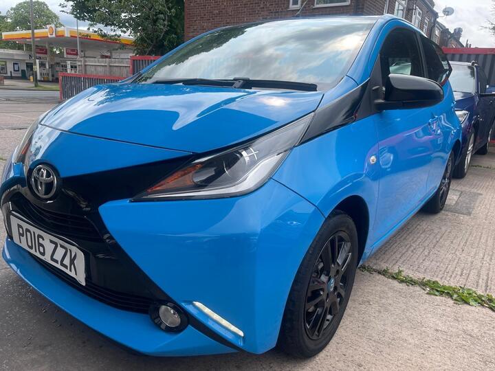 Toyota AYGO 1.0 VVT-i X-cite Euro 6 5dr Toyota AYGO 1.0 VVT-i X-cite Euro 6 5dr