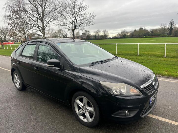 Ford Focus 1.6 TDCi DPF Zetec 5dr