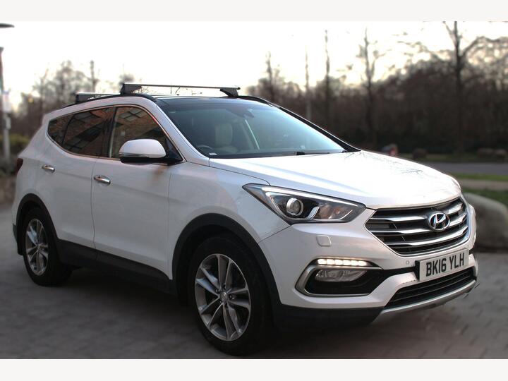 Hyundai Santa Fe 2.2 CRDi Blue Drive Premium SE Auto 4WD Euro 6 (s/s) 5dr (7 Seat)