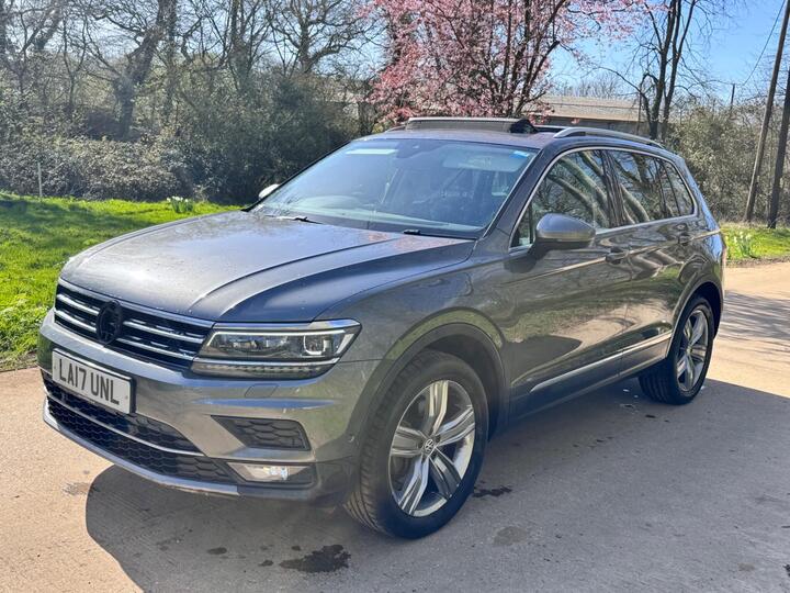 Volkswagen Tiguan 2.0 TSI BlueMotion Tech SEL DSG 4Motion Euro 6 (s/s) 5dr Volkswagen Tiguan 2.0 TSI BlueMotion Tech SEL DSG 4Motion Euro 6 (s/s) 5dr