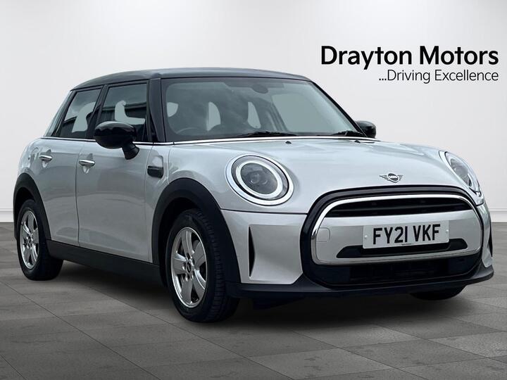 MINI Hatch 1.5 Cooper Classic Euro 6 (s/s) 5dr