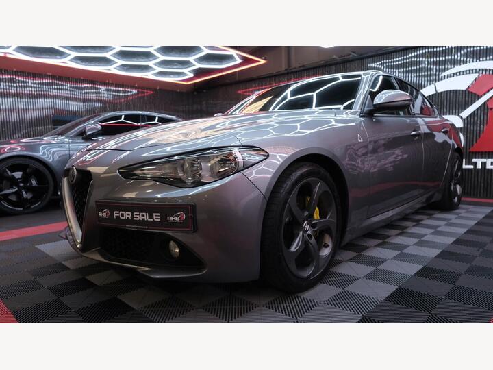 Alfa Romeo GIULIA 2.2 TD Super Auto Euro 6 (s/s) 4dr