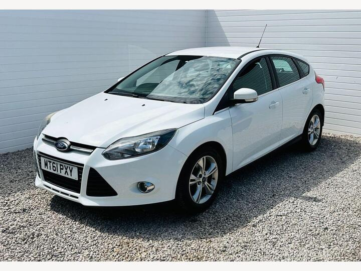 Ford FOCUS 1.6 Zetec Powershift Euro 5 5dr