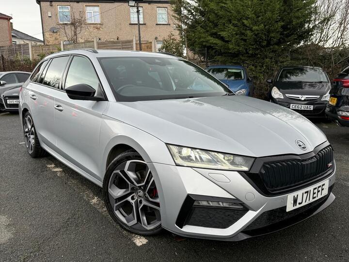 Skoda Octavia 2.0 TDI VRS DSG Euro 6 (s/s) 5dr Skoda Octavia 2.0 TDI VRS DSG Euro 6 (s/s) 5dr