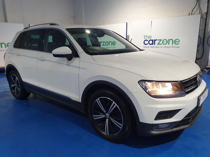 Volkswagen Tiguan 2.0 TDI SE Navigation Euro 6 (s/s) 5dr