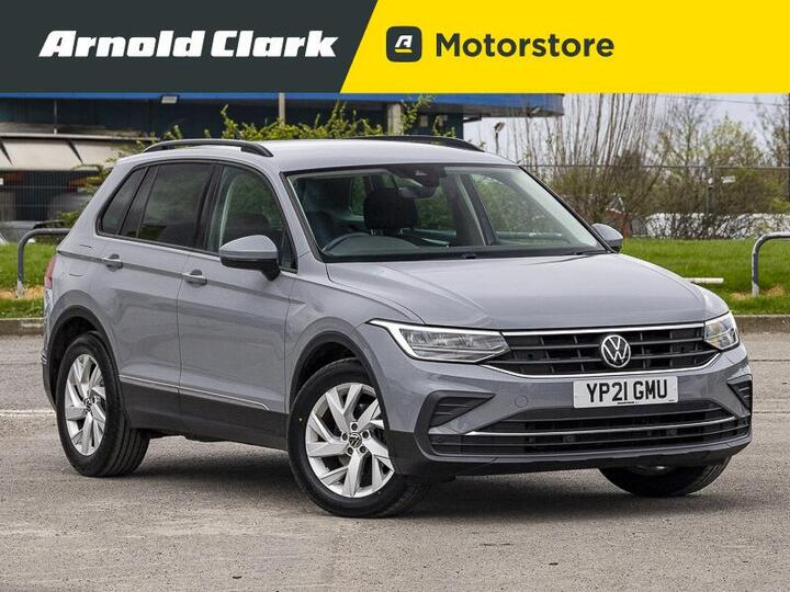Volkswagen Tiguan 1.5 TSI Life Euro 6 (s/s) 5dr Volkswagen Tiguan 1.5 TSI Life Euro 6 (s/s) 5dr