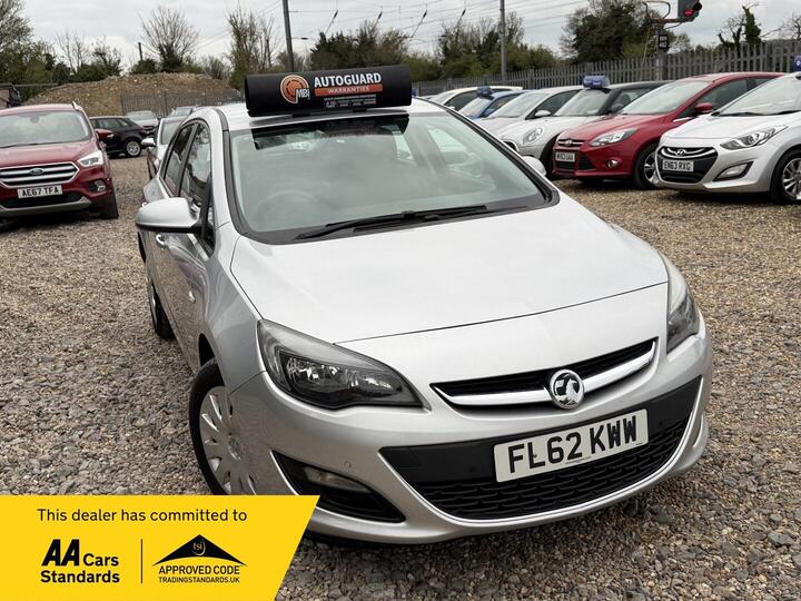 Vauxhall Astra 1.6 16v Exclusiv Auto Euro 5 5dr