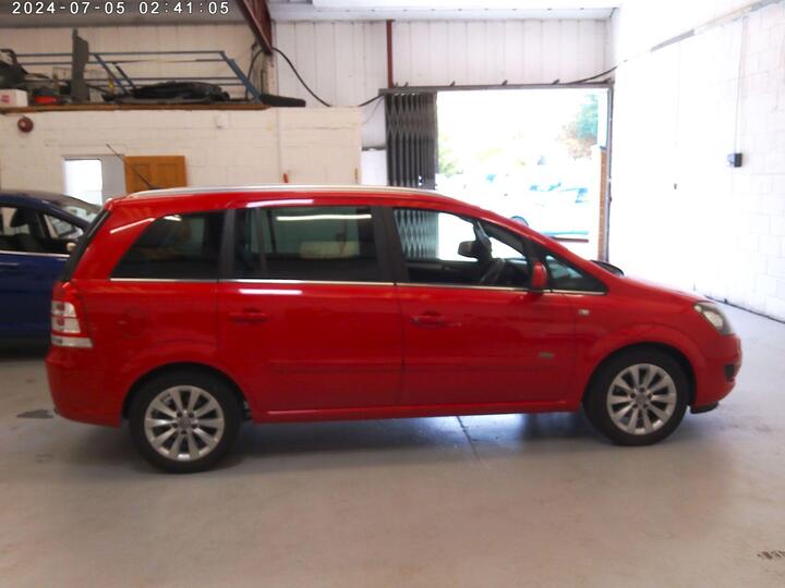Vauxhall Zafira 1.6 16V Design Euro 5 5dr (SNav)