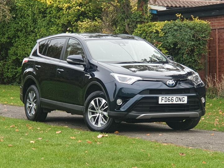 Toyota RAV4 2.5 VVT-h Business Edition Plus CVT Euro 6 (s/s) 5dr (Safety Sense, Nav) Toyota RAV4 2.5 VVT-h Business Edition Plus CVT Euro 6 (s/s) 5dr (Safety Sense, Nav)