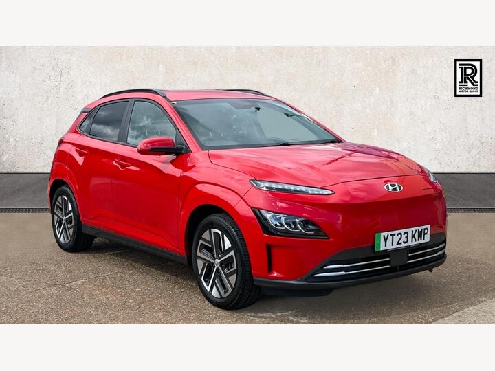 Hyundai KONA 64kWh Premium Auto 5dr (10.5kW Charger)
