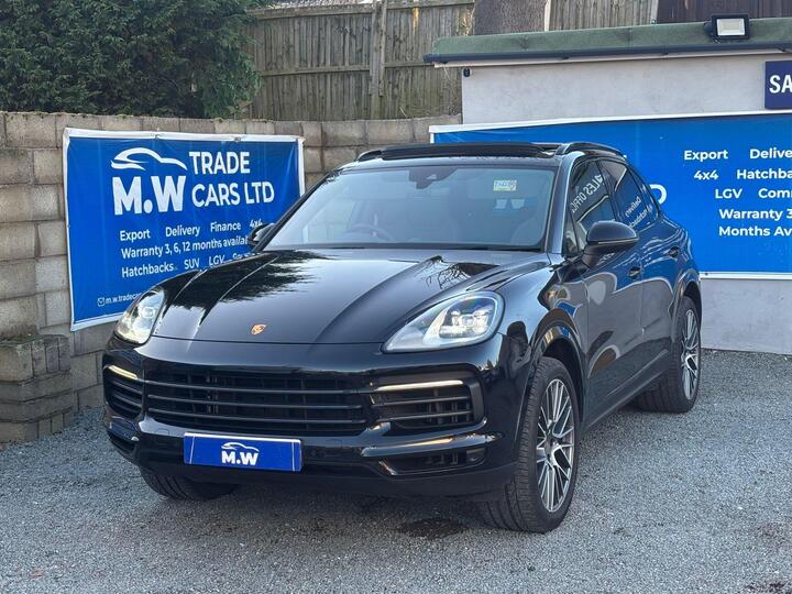 Porsche Cayenne 3.0T V6 Platinum Edition TiptronicS 4WD Euro 6 (s/s) 5dr
