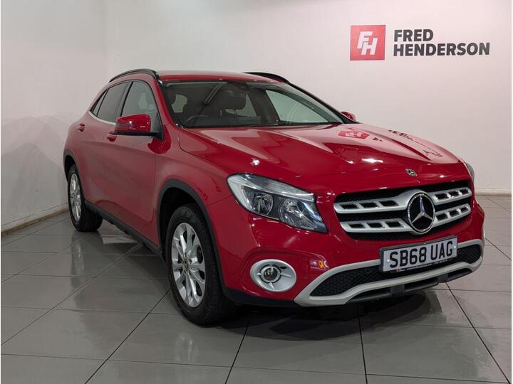 Mercedes-Benz GLA 1.6 GLA200 SE (Executive) Euro 6 (s/s) 5dr