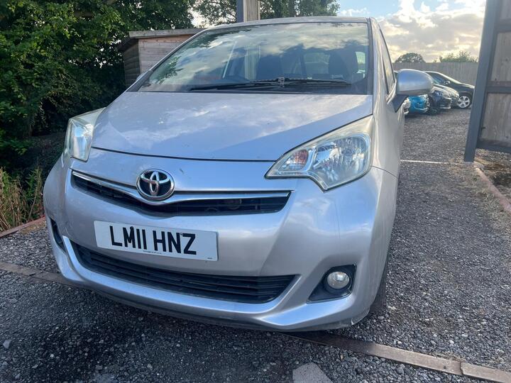 Toyota Verso S 1.33 Dual VVT-i TR Euro 5 5dr