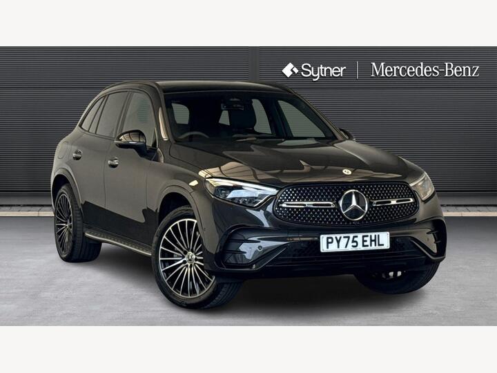 Mercedes-Benz GLC 2.0 GLC300e 31.2kWh AMG Line (Premium Plus) G-Tronic+ 4MATIC Euro 6 (s/s) 5dr Mercedes-Benz GLC 2.0 GLC300e 31.2kWh AMG Line (Premium Plus) G-Tronic+ 4MATIC Euro 6 (s/s) 5dr