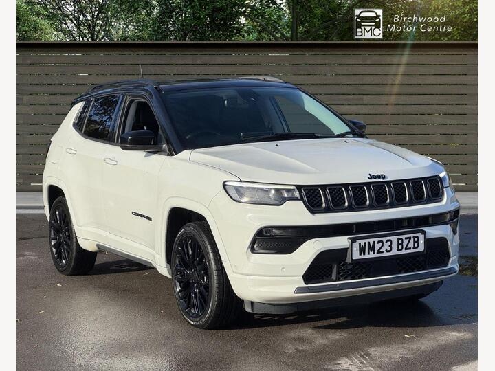 Jeep COMPASS 1.3 GSE T4 11.4kWh S Auto 4xe Euro 6 (s/s) 5dr Jeep COMPASS 1.3 GSE T4 11.4kWh S Auto 4xe Euro 6 (s/s) 5dr