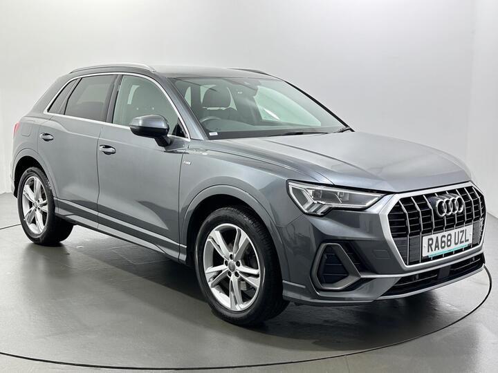 Audi Q3 1.5 TFSI CoD 35 S Line Euro 6 (s/s) 5dr