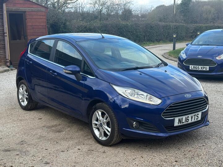 Ford Fiesta 1.25 Zetec Euro 6 5dr