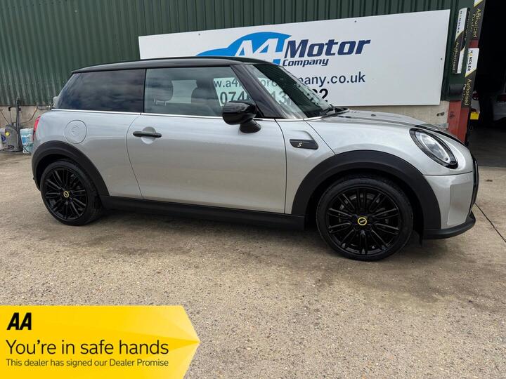 MINI Electric Hatch Cooper SE 32.6kWh Level 2 Auto 3dr