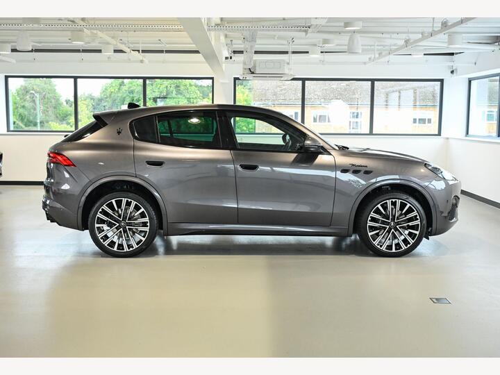 Maserati Grecale 2.0 MHEV Modena ZF 4WD Euro 6 (s/s) 5dr