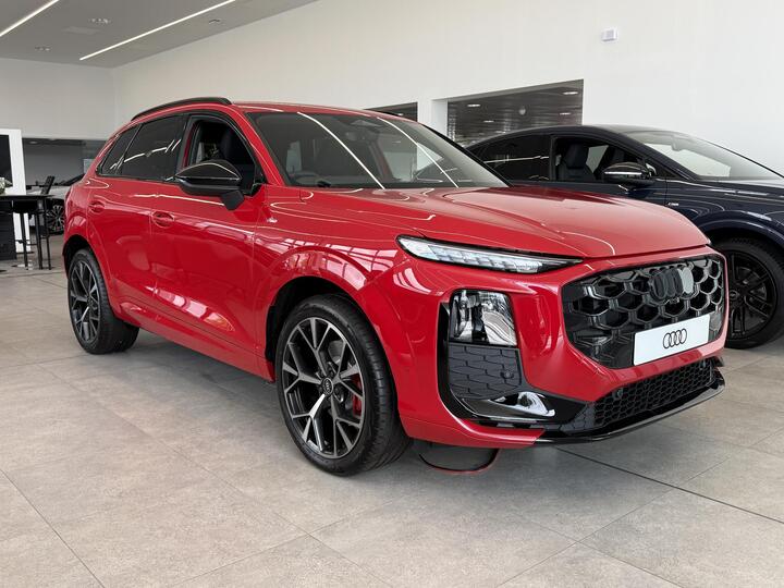 Audi Q3 2.0 TDI Edition 1 S Tronic Euro 6 (s/s) 5dr