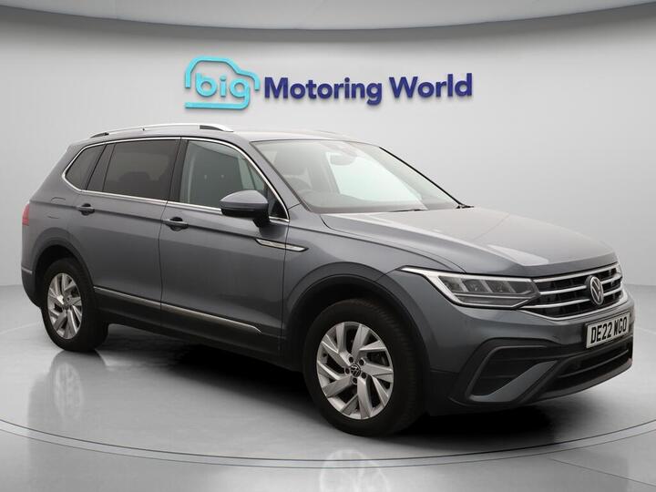 Volkswagen Tiguan Allspace 1.5 TSI Life DSG Euro 6 (s/s) 5dr Volkswagen Tiguan Allspace 1.5 TSI Life DSG Euro 6 (s/s) 5dr