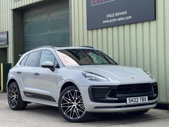 Porsche Macan 2.0T PDK 4WD Euro 6 (s/s) 5dr Porsche Macan 2.0T PDK 4WD Euro 6 (s/s) 5dr