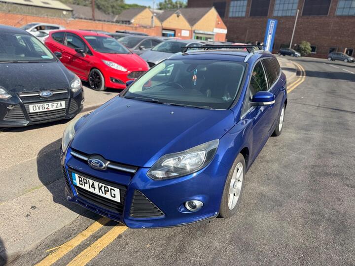 Ford Focus 1.6 Zetec Navigator Powershift Euro 5 5dr