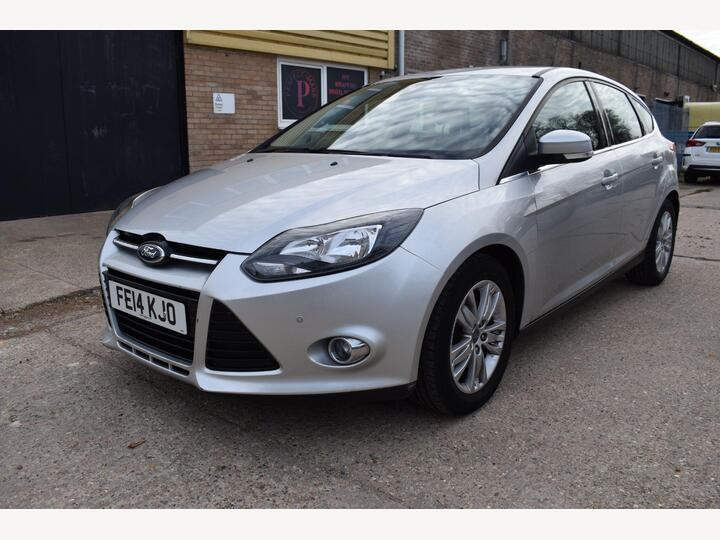 Ford Focus 1.6 Titanium Navigator Powershift Euro 5 5dr