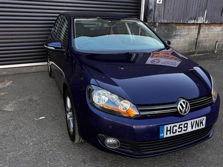 Volkswagen Golf 1.6 TDI SE DSG Euro 5 5dr
