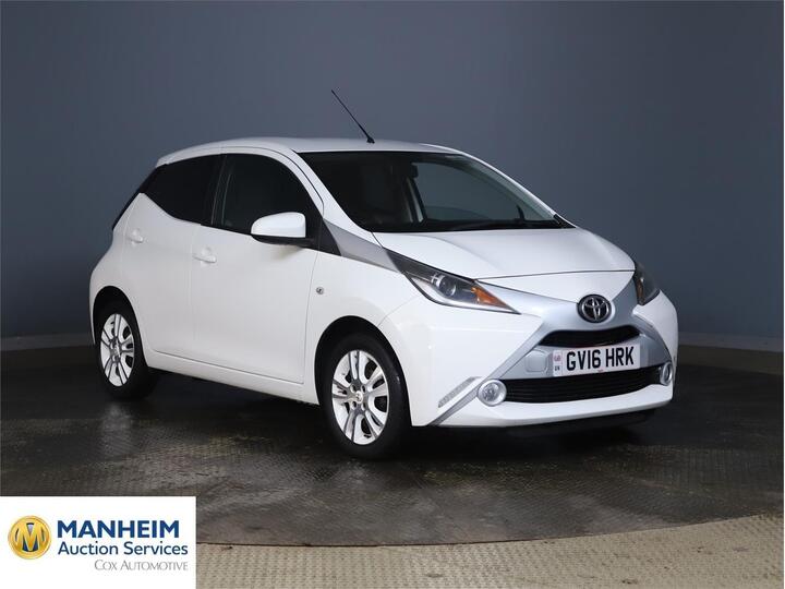 Toyota AYGO 1.0 VVT-i X-pure Euro 6 5dr Toyota AYGO 1.0 VVT-i X-pure Euro 6 5dr