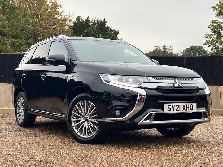 Mitsubishi Outlander 2.4h TwinMotor 13.8kWh Dynamic CVT 4WD Euro 6 (s/s) 5dr