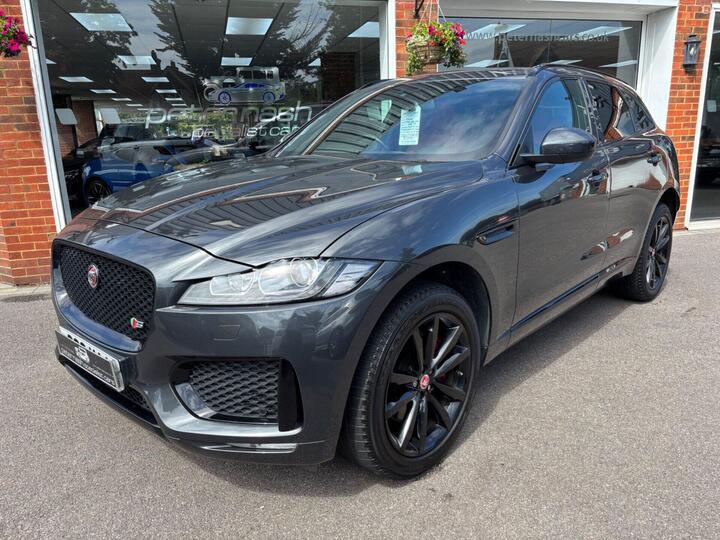 Jaguar F-Pace 3.0 D300 V6 S Auto AWD Euro 6 (s/s) 5dr