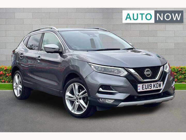 Nissan Qashqai 1.3 DIG-T N-Motion Euro 6 (s/s) 5dr