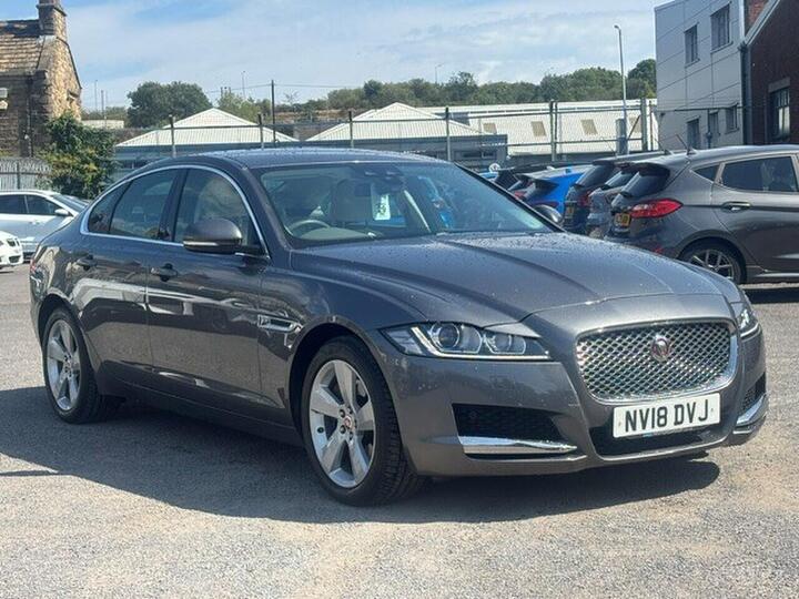 Jaguar XF 2.0d Portfolio Auto Euro 6 (s/s) 4dr