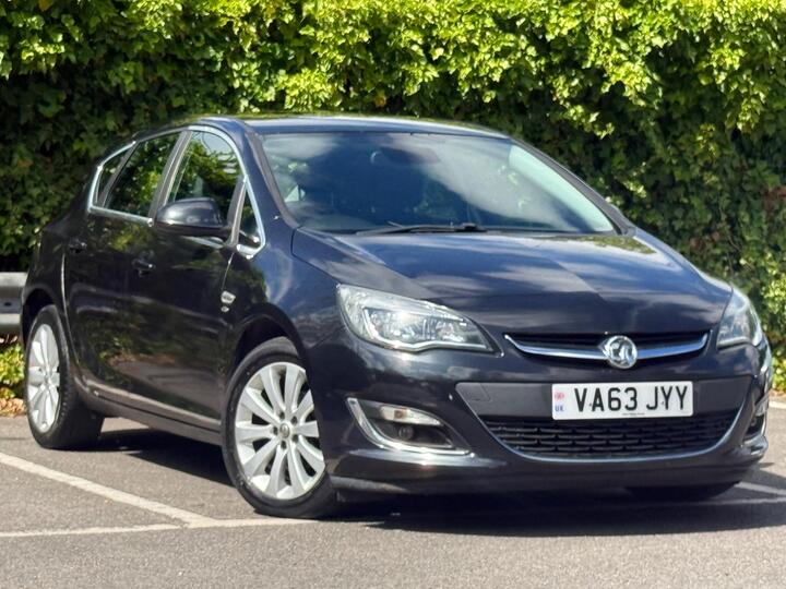 Vauxhall Astra 1.6 16v Elite Auto Euro 5 5dr