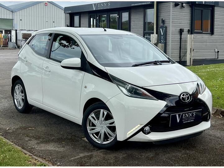 Toyota AYGO 1.0 VVT-i X-pression X-shift Euro 5 5dr Euro 5