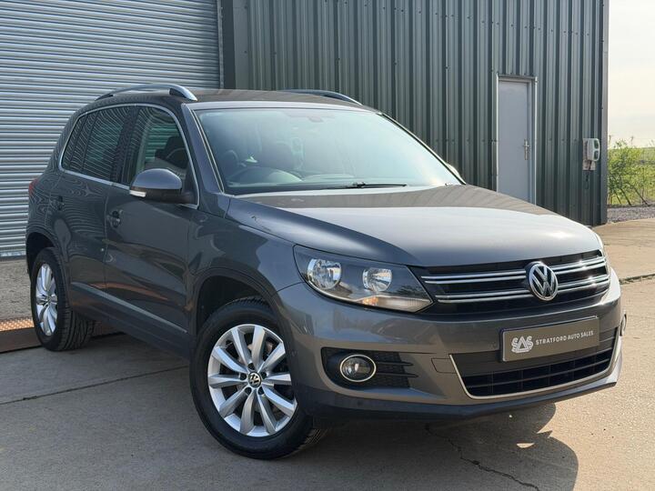 Volkswagen Tiguan 2.0 TDI BlueMotion Tech Match DSG 4WD Euro 5 (s/s) 5dr