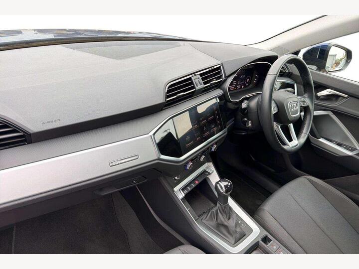 Audi Q3 1.5 TFSI CoD 35 Technik S Tronic Euro 6 (s/s) 5dr