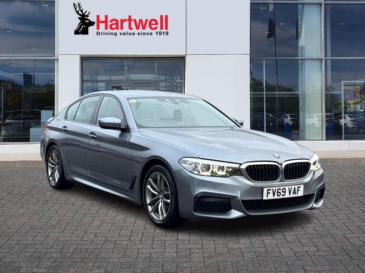 BMW 5 Series 2.0 520d MHT M Sport Auto Euro 6 (s/s) 4dr BMW 5 Series 2.0 520d MHT M Sport Auto Euro 6 (s/s) 4dr