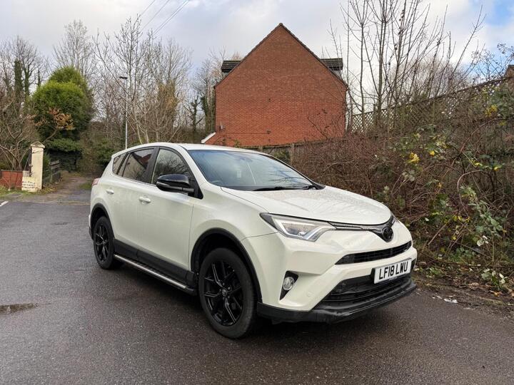 Toyota RAV4 2.0 V-Matic Excel CVT 4WD Euro 6 (s/s) 5dr (Safety Sense, Nav)