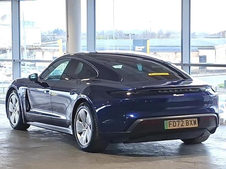 Porsche Taycan Performance 79.2kWh Auto RWD 4dr (11kW Charger)