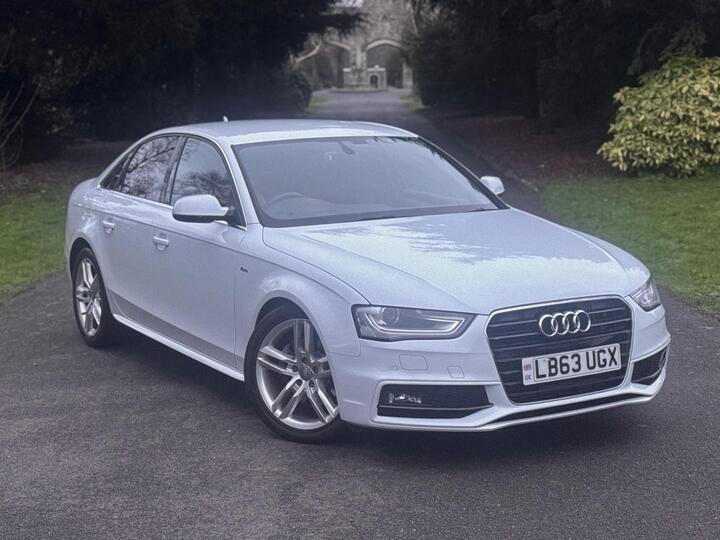 Audi A4 2.0 TFSI S Line Saloon 4dr Petrol Multitronic Euro 5 (s/s) (211 Ps)