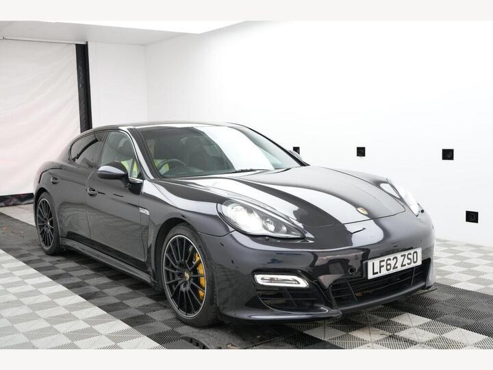Porsche Panamera 4.8T V8 GTS PDK 4WD Euro 5 (s/s) 5dr