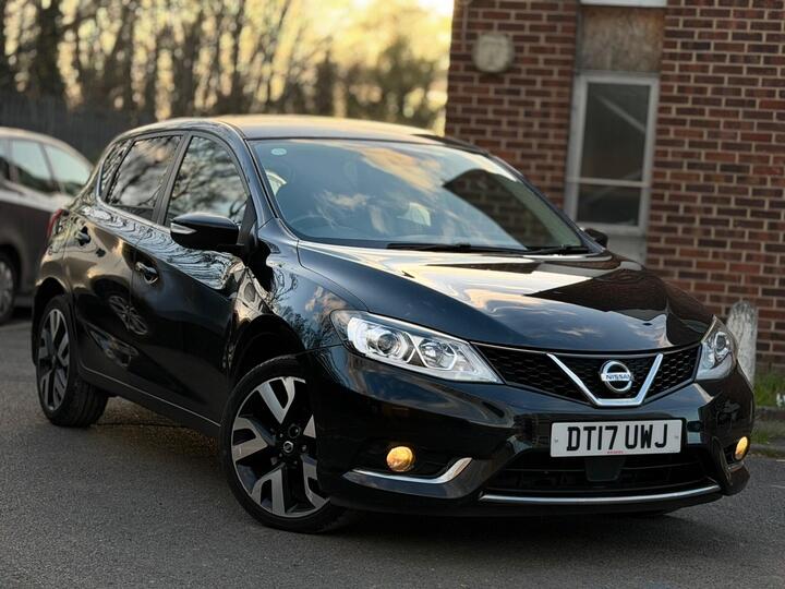 Nissan Pulsar 1.2 DIG-T Tekna Euro 6 (s/s) 5dr Nissan Pulsar 1.2 DIG-T Tekna Euro 6 (s/s) 5dr