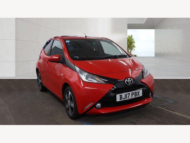 Toyota AYGO 1.0 VVT-i X-clusiv3 X-shift Euro 6 5dr