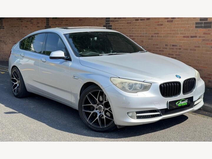 BMW 5 Series Gran Turismo 3.0 530d SE GT Steptronic Euro 5 5dr