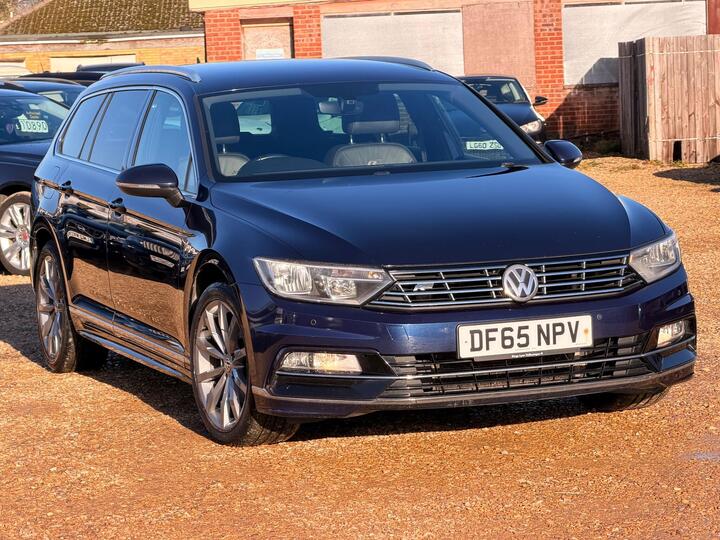 Volkswagen Passat 2.0 TDI BlueMotion Tech R-Line DSG Euro 6 (s/s) 5dr